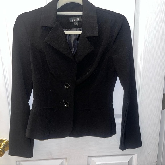 A. Byer Women's Black Blazer - Picture 1 of 3